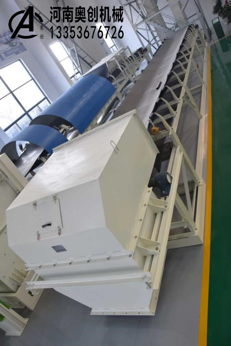 皮帶機(jī)實(shí)用現(xiàn)場