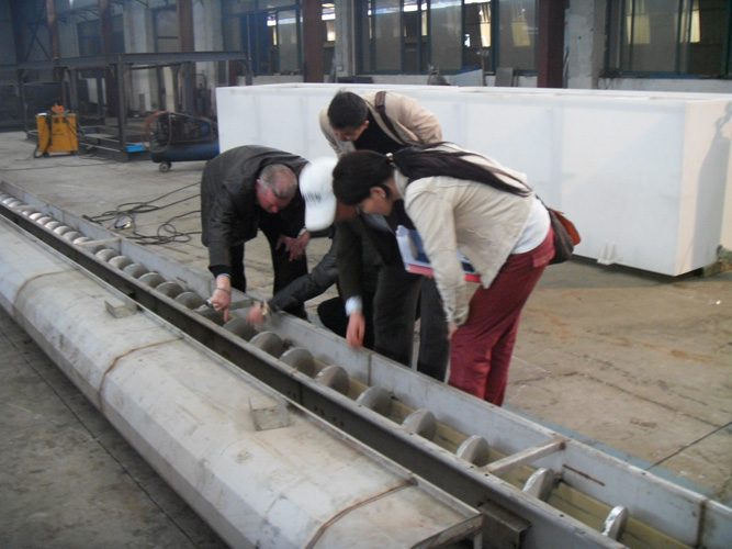 客戶現(xiàn)場驗收設(shè)備螺旋輸送機