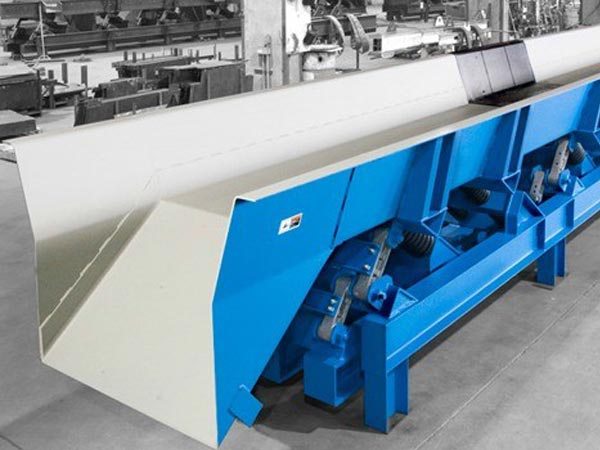 耐高溫長距離振動(dòng)輸送機(jī)詳細(xì)介紹