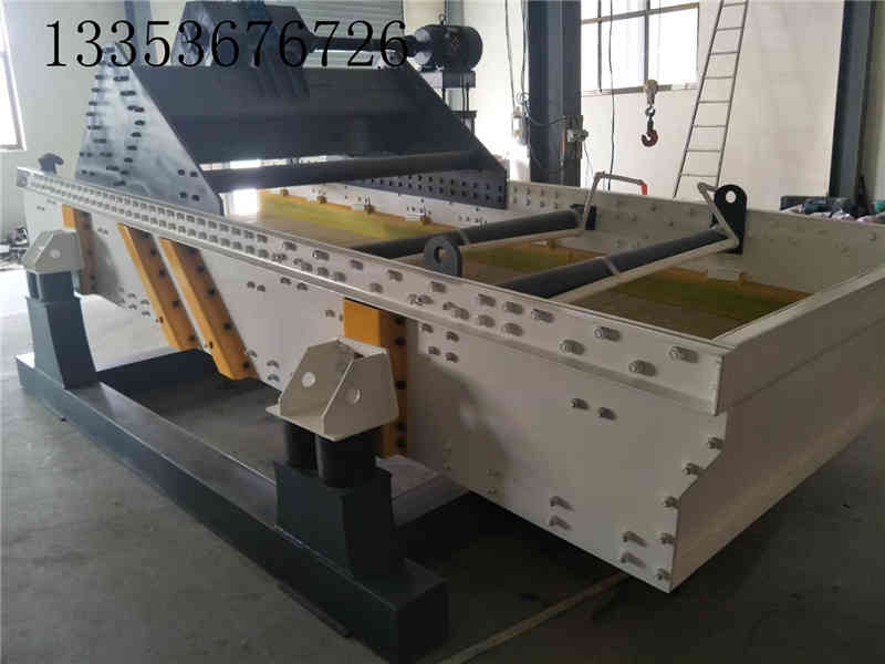 激振器式高頻脫水篩的產(chǎn)品優(yōu)勢(shì)比振動(dòng)電機(jī)的體現(xiàn)在哪方面？