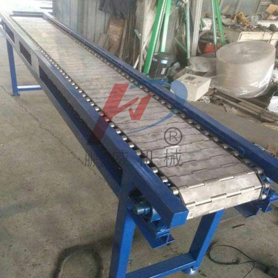 使用鏈板輸送機應注意什么